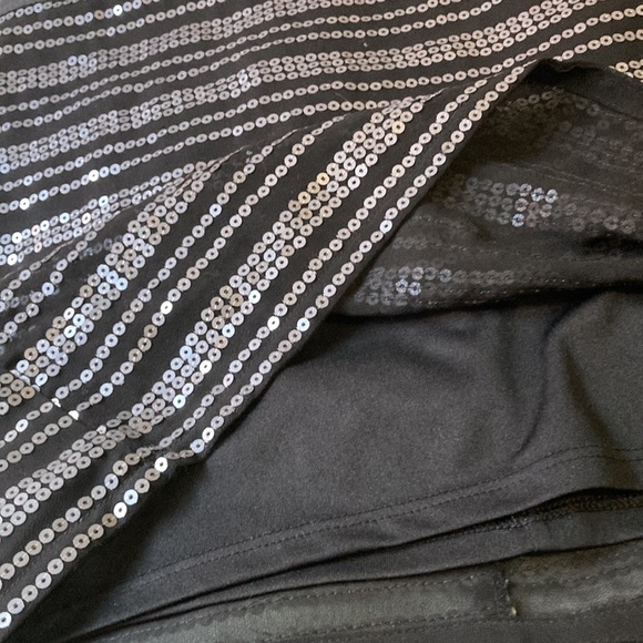 Sequin mini skirt - Picture 4 of 4